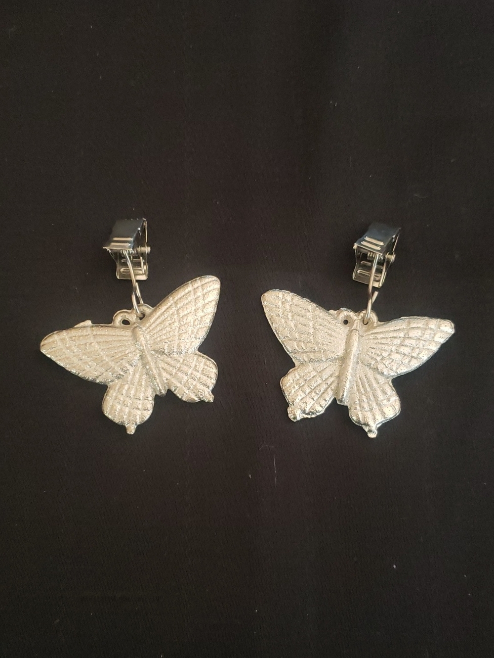Metal Butterfly Design with Clip - 2 .25" x 1.5" x 1/2"